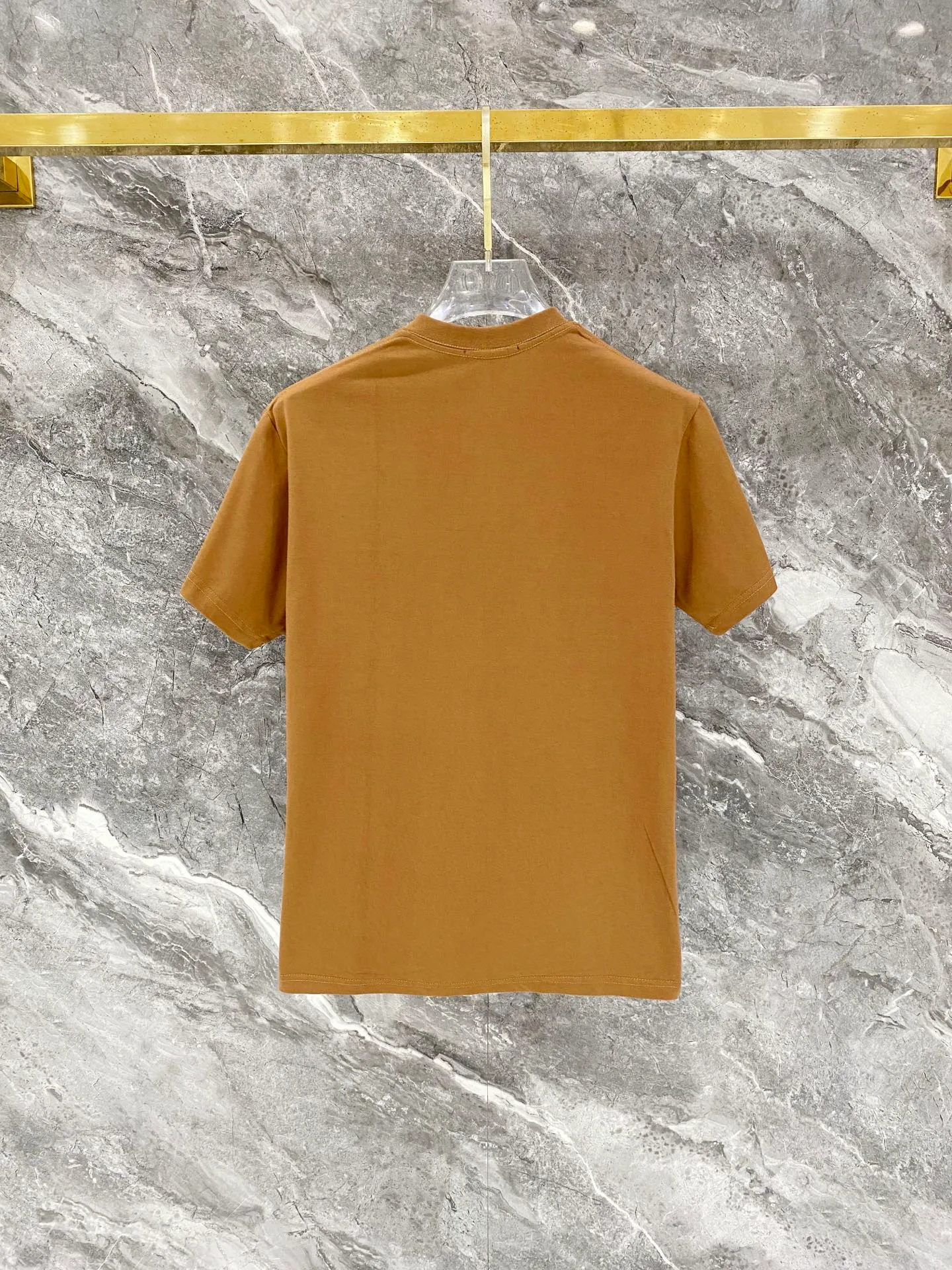 （ ）Classic logo ， Quality Original ， ， ， Premium 。 ！ Sizes: M-3XL : g